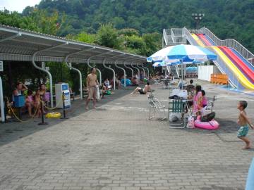 日陰の休憩場所